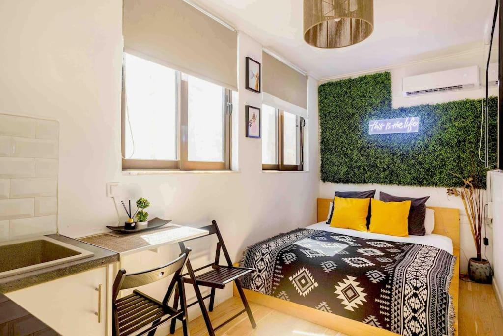 Downtown 22Sqm Green Nest King-Size Bed Ateny Zewnętrze zdjęcie
